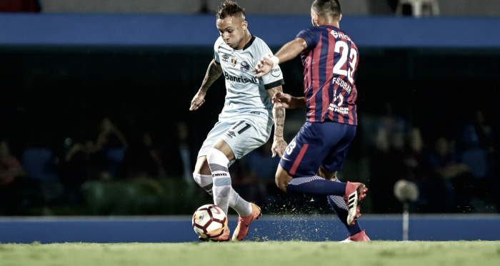 Com polêmica em pênalti não marcado, Grêmio empata com Cerro Porteño no Paraguai