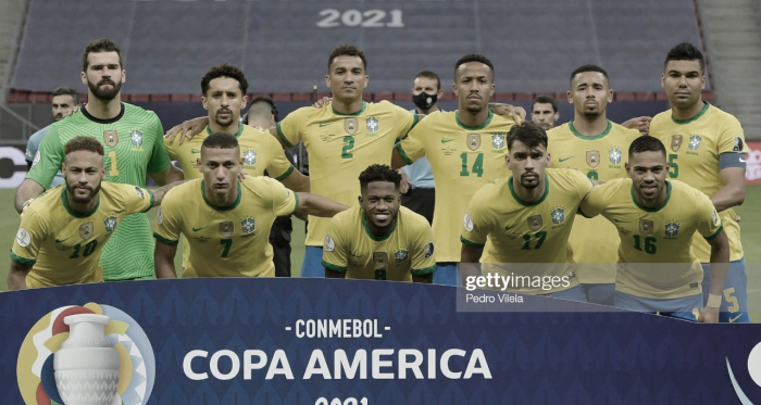 Uno
x Uno – Goleada de Brasil en su debut