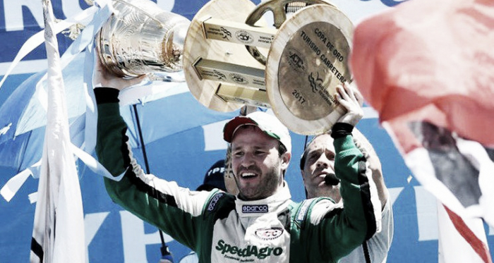 Canapino, con el trofeo de campeón | Foto: ACTC
