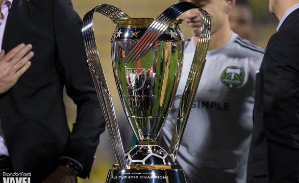 2015 MLS Cup under the lights before it is awarded.