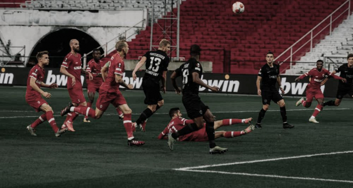 Gols e melhores momentos de Eintracht Frankfurt x Royal Antwerp (2-2)