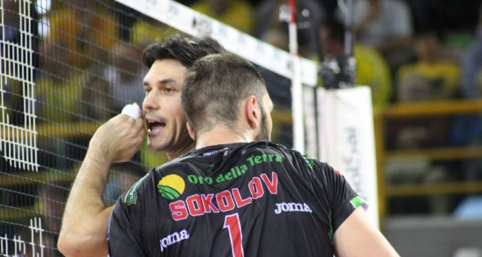 Volley M - La Lube è la prima finalista scudetto. Servirà gara 5 per conoscere l'avversaria, una tra Perugia e Diatec Trentino