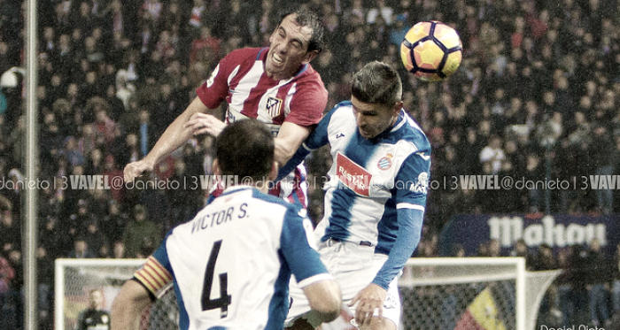 Godín: &quot;Lo que da fuerza al equipo es que todos compitamos&quot;