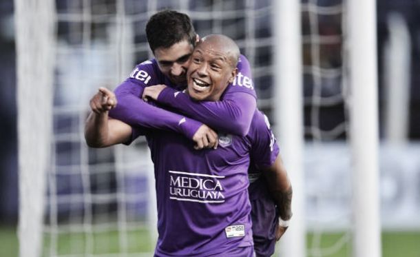 "Romario" Acuña marcó un doblete en el gran triunfo del conjunto del Parque Rodó. / Imagen: Ovación.