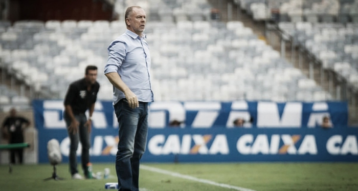 Mano Menezes destaca atuação do Cruzeiro contra Botafogo: ''Venceu quem jogou melhor''