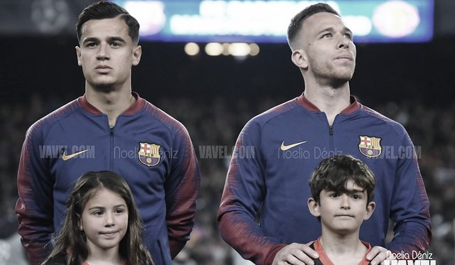 Coutinho y Arthur Melo ante el Manchester United | Foto: Noelia Déniz (VAVEL)