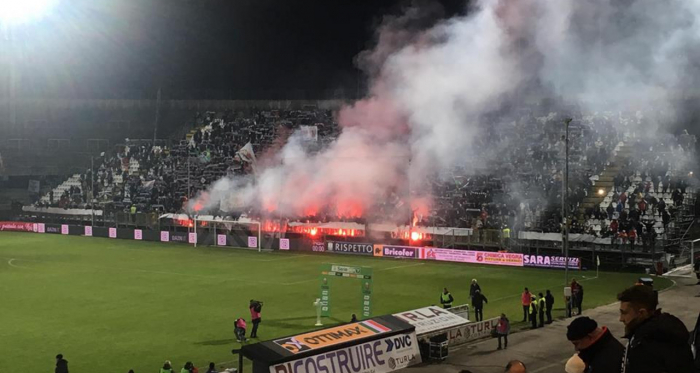 Serie B - Bisoli gela l'Ascoli, 1-1 al Del Duca