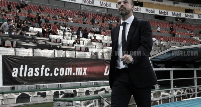 Rafael Puente
desconoce si puede contar con Renato Ibarra contra Tigres