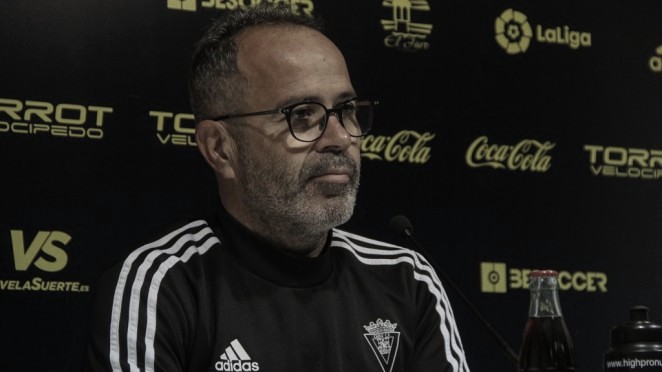 Álvaro Cervera durante la rueda de prensa | Cádiz CF