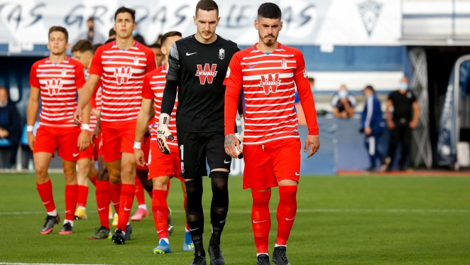 Las Palmas Atlético - Recreativo Granada: un paso para el objetivo