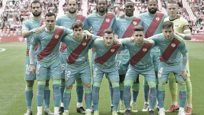 Jugadores del Rayo Vallecano antes del partido | Fotografía: Rayo Vallecano S.A.D.