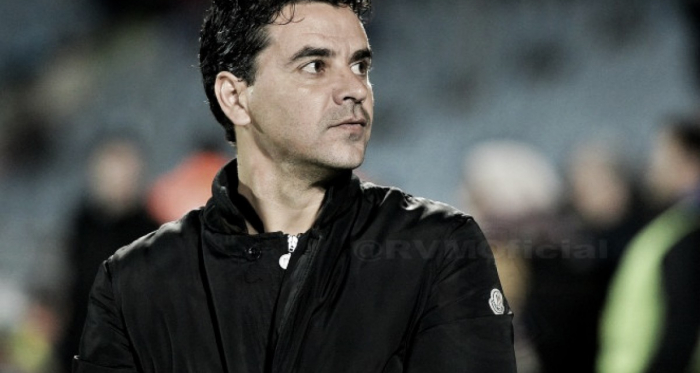 Míchel en su primer partido como entrenador del Rayo | Fotografía: Rayo Vallecano