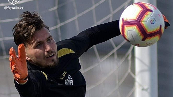 Dimitrievski durante un entrenamiento | Fotografía: Rayo Vallecano S.A.D.