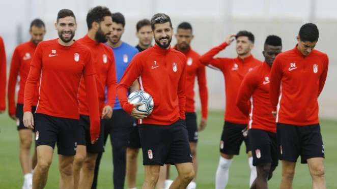 El Granada CF se prepara para visitar Mestalla