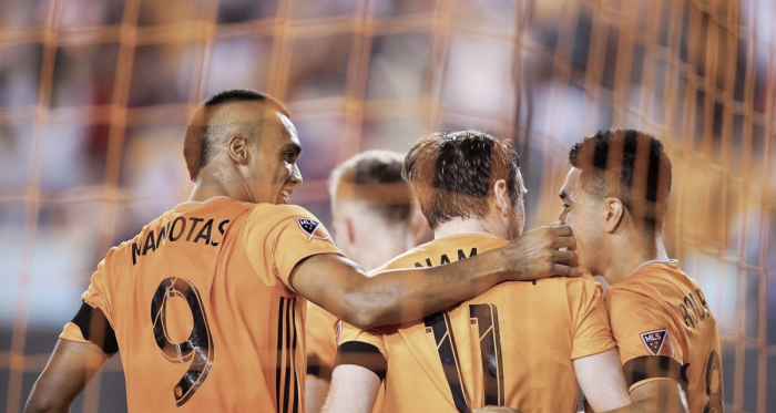 Houston Dynamo
sorprende al United