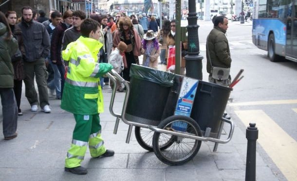 Madrid dispondrá de 500 barrenderos nuevos en octubre