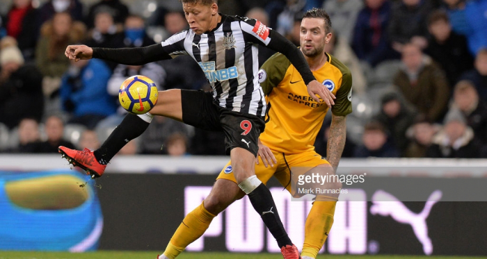 Dwight Gayle (left), Shane Duffy (right) | Photo: Getty Images - Mark Runnacles