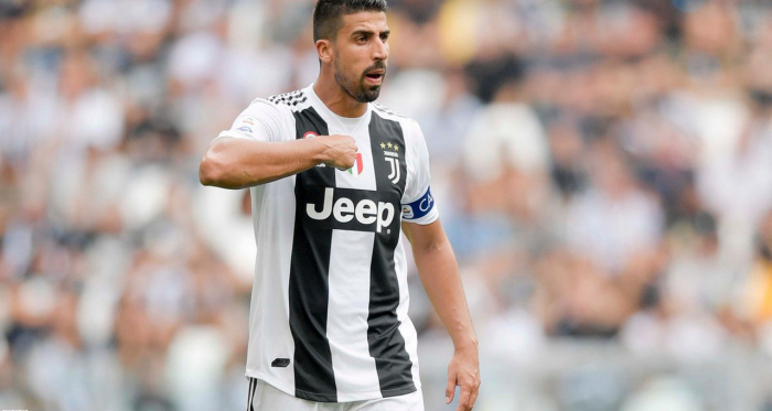 <a class="o5rIVb irc_hol i3724 irc_lth" rel="noopener" jsaction="mousedown:irc.rl;focus:irc.rl" data-noload="" target="_blank" tabindex="0" href="http://www.juventus.com/it/news/news/2017/i-bianconeri-in-nazionale-2808.php" data-ved="2ahUKEwjC6arLvt7eAhWvyYUKHRozDa8QjB16BAgBEAQ" style="color: rgb(125, 125, 125); cursor: pointer; font-family: arial, sans-serif; font-size: 13px; font-style: normal; text-align: start; background-color: rgb(34, 34, 34);"><span class="irc_ho" dir="ltr" style="unicode-bidi: isolate; margin-right: -2px; padding-right: 2px;">Juventus.com</span></a>