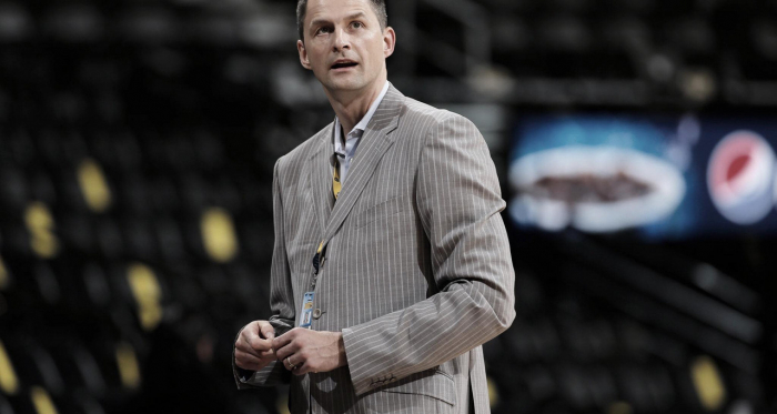 Chicago Bulls shake things upstairs