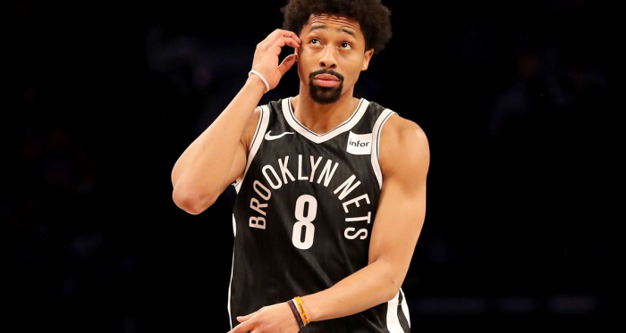 (Imagen vía: NetsDaily)