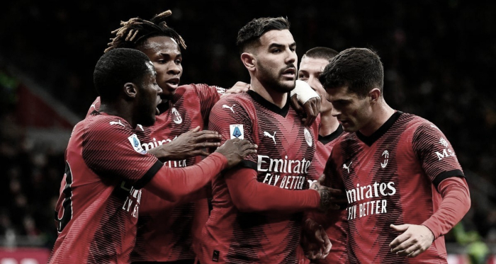 Champions: Milan empata com o Tottenham e avança às quartas