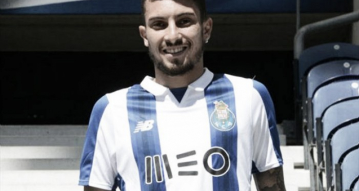 Alex Telles chega do Galatasaray (Foto: foxsports.com.br)