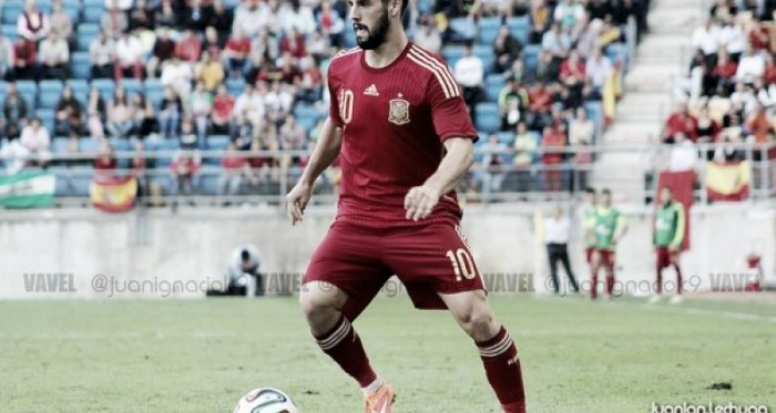 Isco durante un partido de la selección | Foto: VAVEL