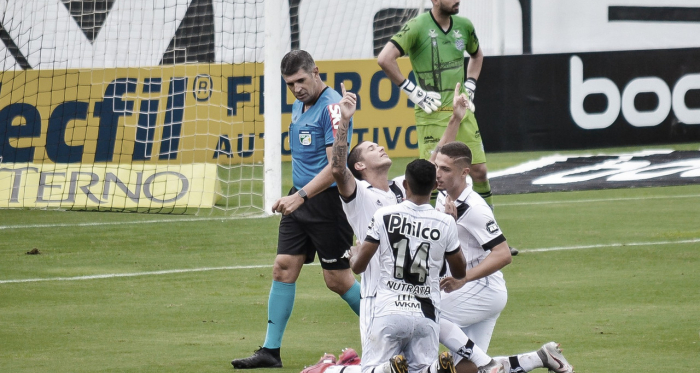 Rebaixado, Figueirense sofre goleada histórica da Ponte Preta na despedida da Série B