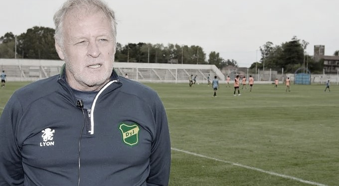 Domenech: "Esto
va a ser prueba y error"