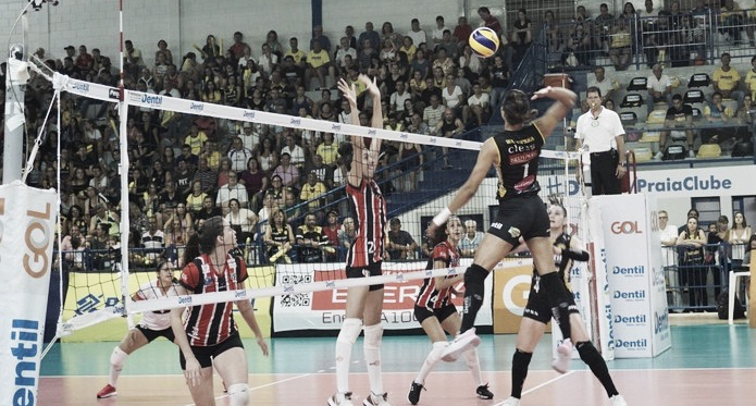 Praia Clube domina São Paulo/Barueri, e se mantém líder da Superliga