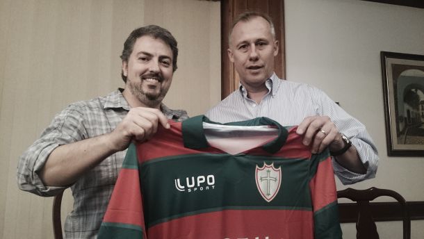 Portuguesa anuncia Aílton Silva como novo treinador