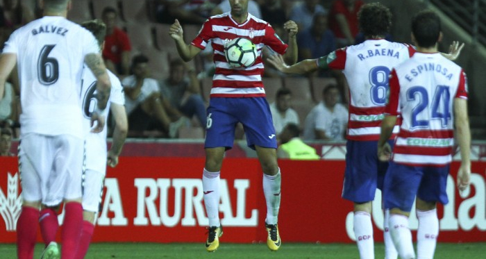 Imagen del duelo de la pasada temporada. Foto: Antonio L Juárez