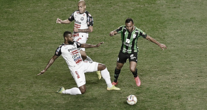 América-MG sai na frente, sofre gol no fim e apenas empata com Operário