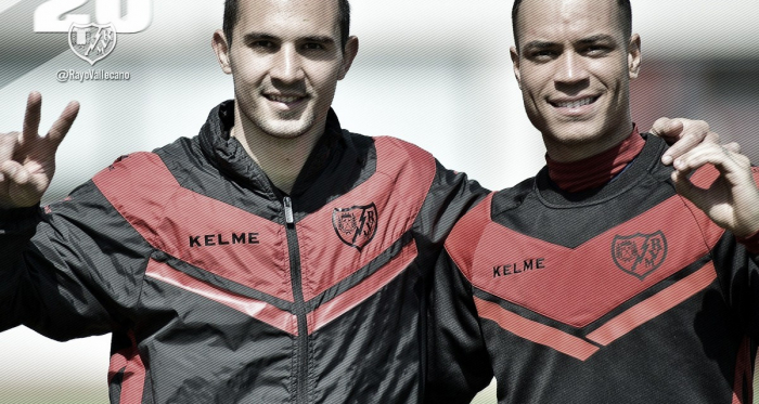 Armenteros y Raúl de Tomás indicado 20 goles con el Rayo. Fotografía: Rayo Vallecano S.A.D