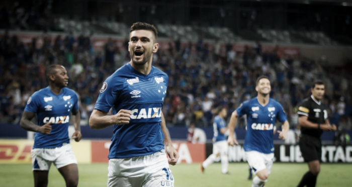 De Arrascaeta, do Cruzeiro, é um dos finalistas do Prêmio Puskás