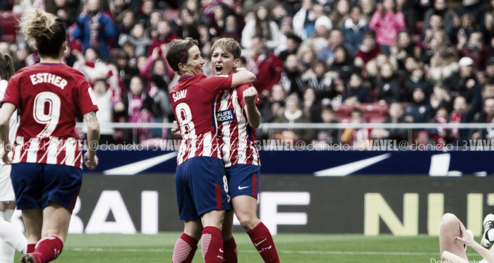 Marta Corredera celebrando un gol con Sonia Bermúdez en el Wanda Metropolitano. Foto: Daniel Nieto (VAVEL)