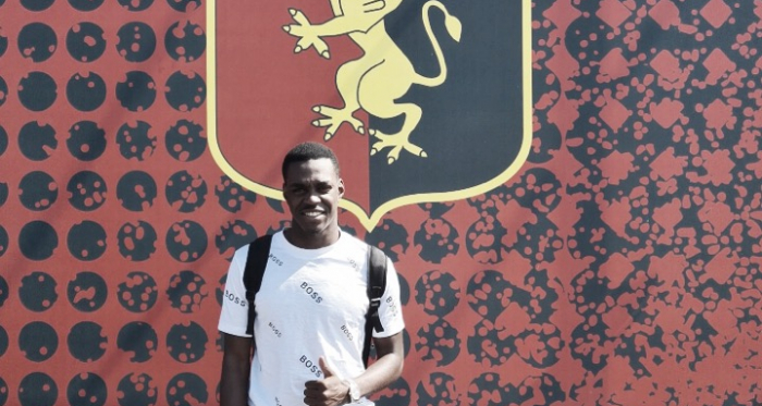 Genoa oficializa a chegada do atacante Joel Asoro, ex-Swansea City