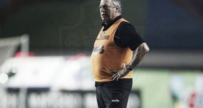 Abel vê méritos na classificação do Vasco e ameniza empate: "Tivemos oportunidades claras"