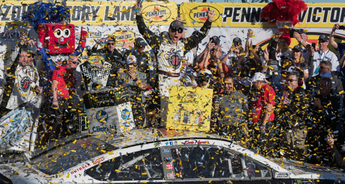 Happy Harvick Wins at Las Vegas Motor Speedway (Brandon Farris - VAVEL USA)