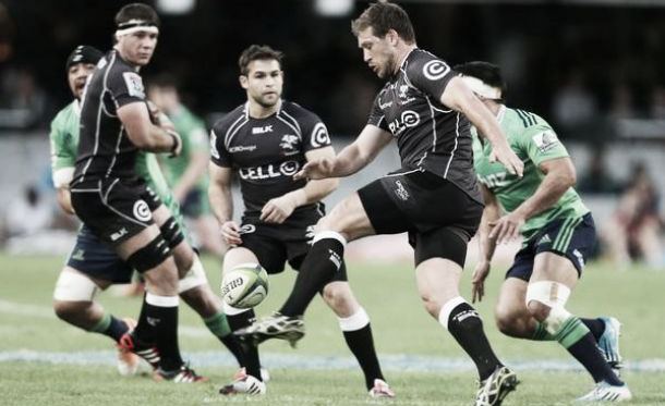 Les Brumbies et les Sharks se qualifient pour les demies