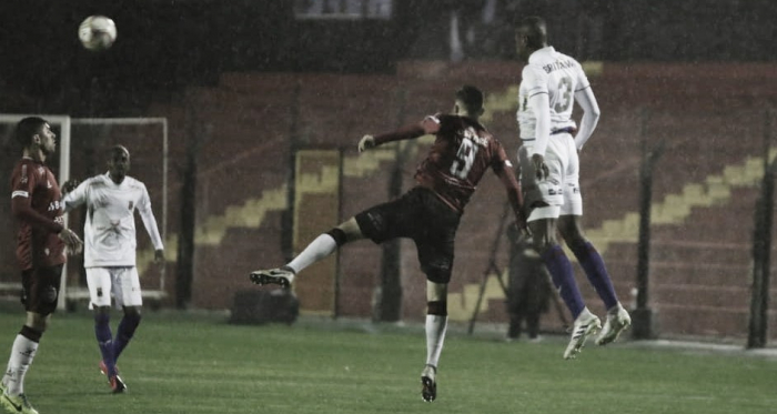 Paraná cede empate ao Brasil de Pelotas e perde chance de retomar liderança