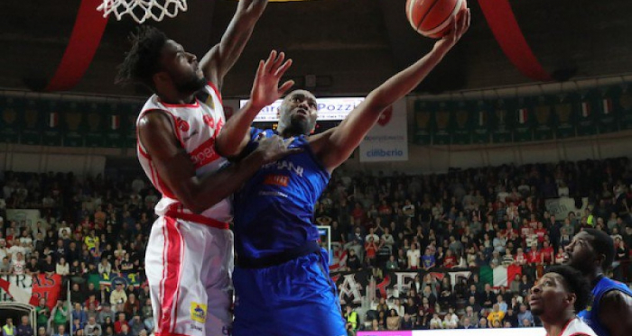 LegaBasket Serie A - Foto copiryght: Ciamillo & Castoria. La riproduzione del materiale fotografico senza autorizzazione scritta è vietata in qualunque forma.