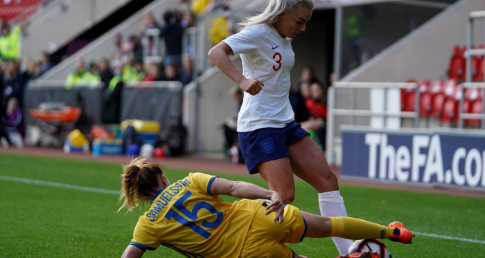 Jessica Samuelsson on adjusting to a role higher up the pitch