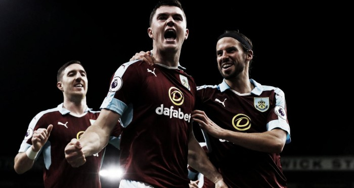 El Burnley convence