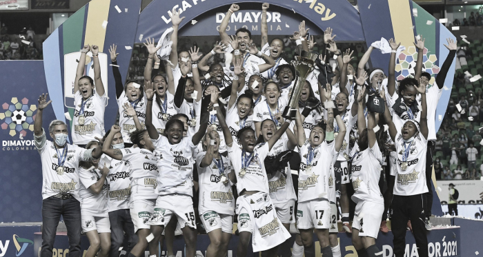 En una 'Linda noche', Deportivo Cali se coronó campeón de la Liga Femenina 2021