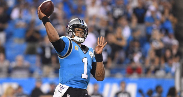 Cam Newton coupé, les Panthers
ont la patte dure