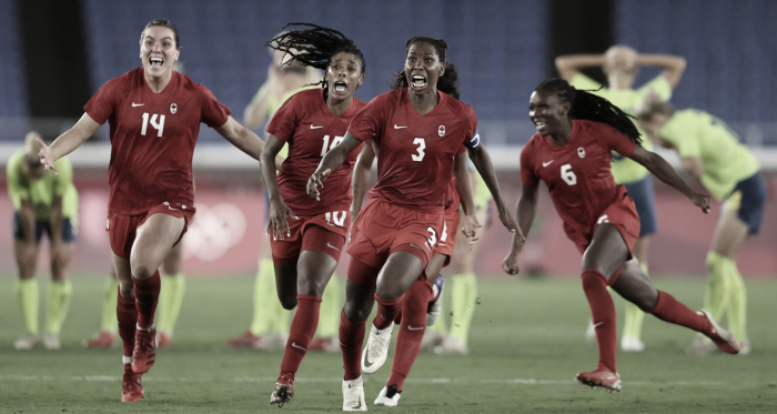 Canadá soma quarto empate em Tokyo 2020, mas vence Suécia nos pênaltis e é ouro no futebol feminino