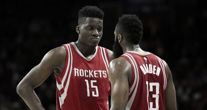 Más problemas en los Rockets