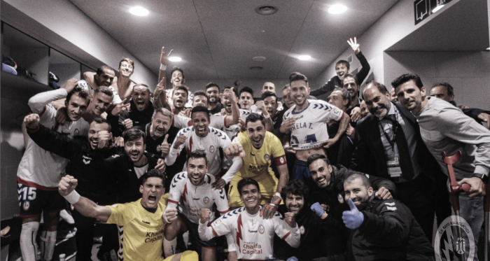 Los jugadores celebrando tras la victoria de hoy. Twitter: @RMajadahonda