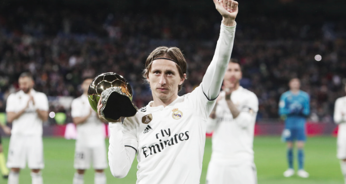 Luka Modric con el Balón de Oro. Foto: Liga Santander.